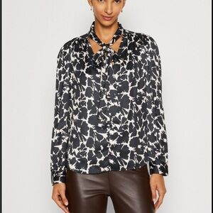 NWT Gap bow tie neck blouse shirt black floral print Sz XXL